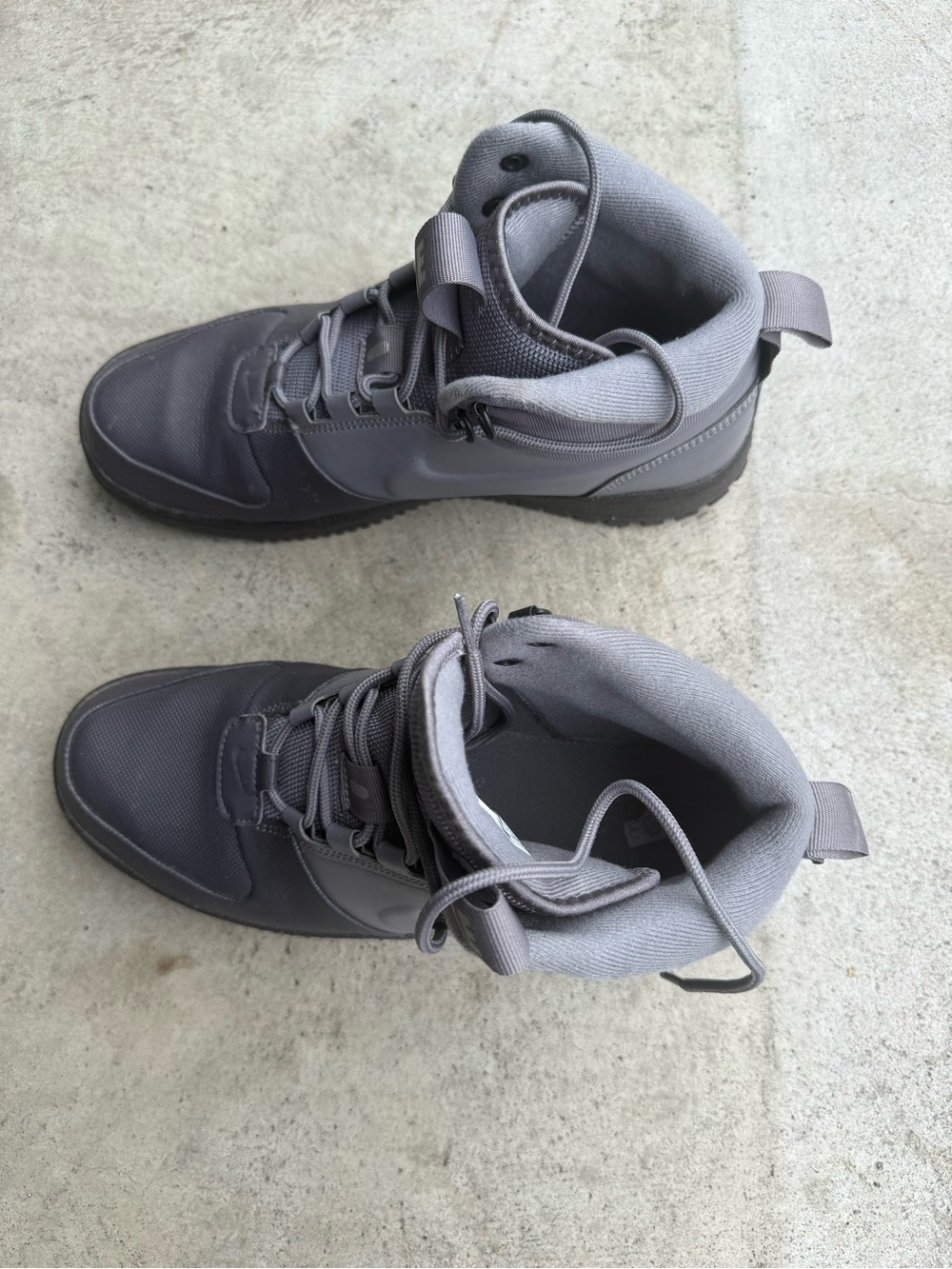 Nike Men's Grey High-Top Sneakers - Picture 2 of 4